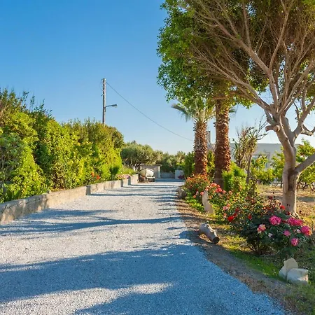 Villa Chrysalida, Unspeakble Views And Privacy!
