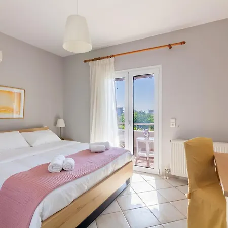 Chrysalida, Unspeakble Views And Privacy!
